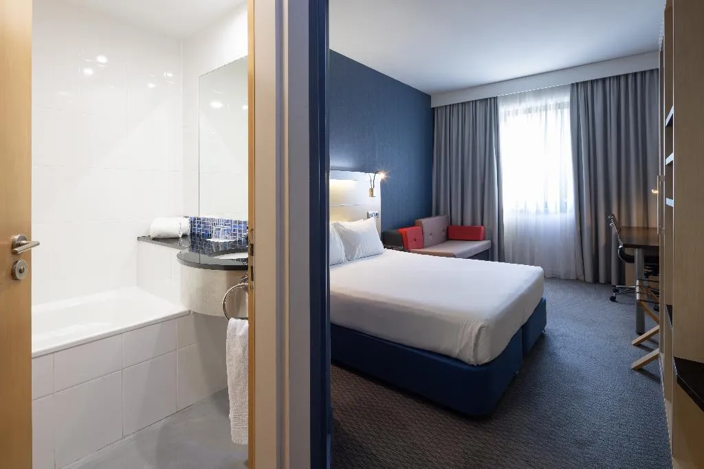 DOUBLE WITH DOUBLE BED Room, Holiday Inn Express Porto Exponor, Porto