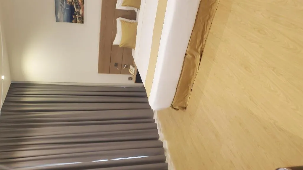 Room, Aldar Hotel, Dubai