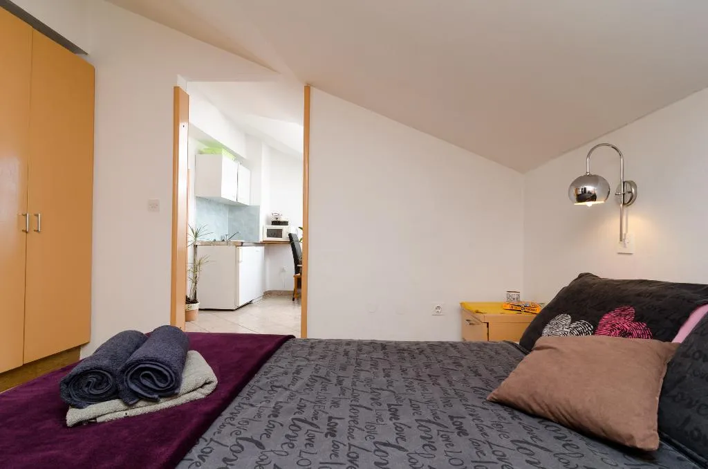 STUDIO WITH BALCONY Room, Apartments Bell Memories, Dubrovnik