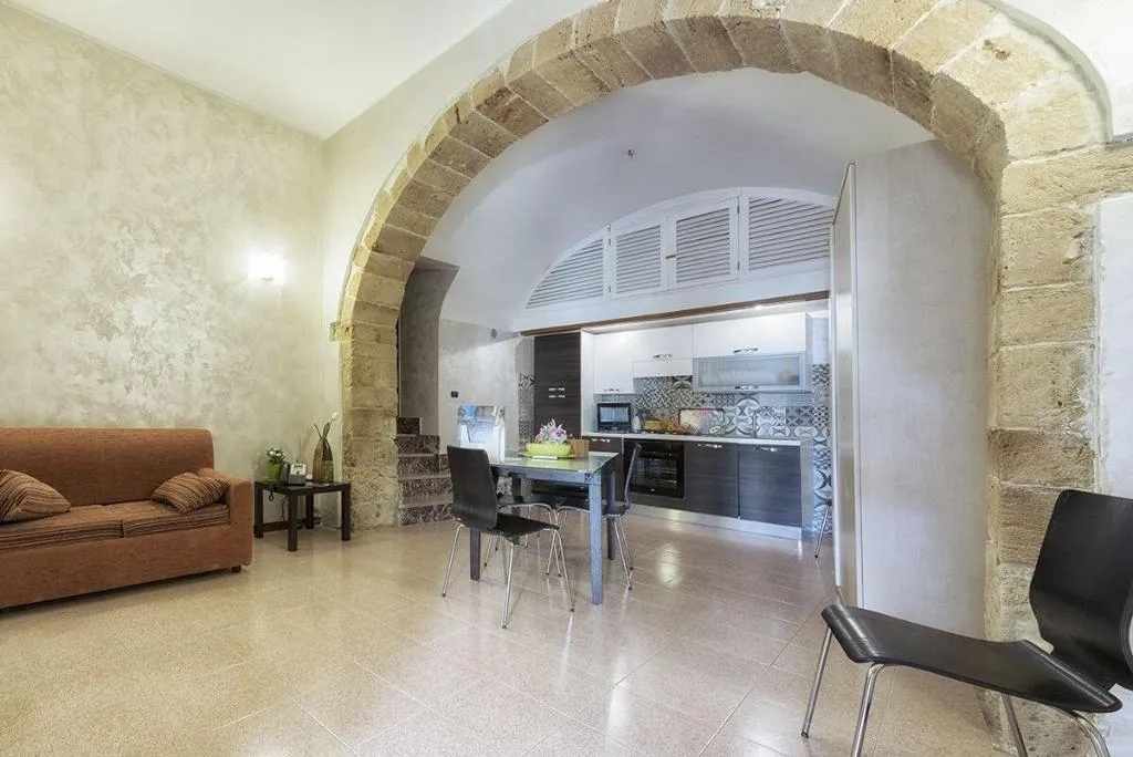 Room, Hotel Flora, Catania