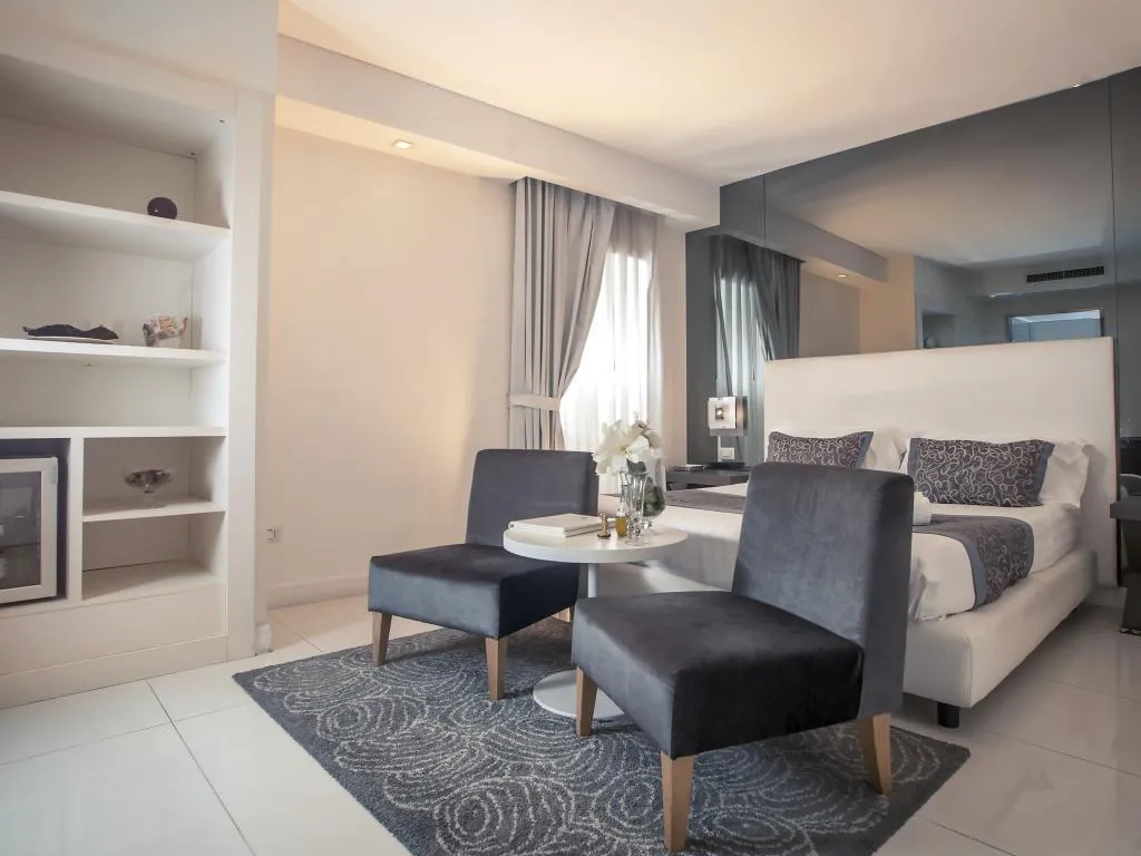 DOUBLE DELUXE Room, Hotel San Pietro, Naples