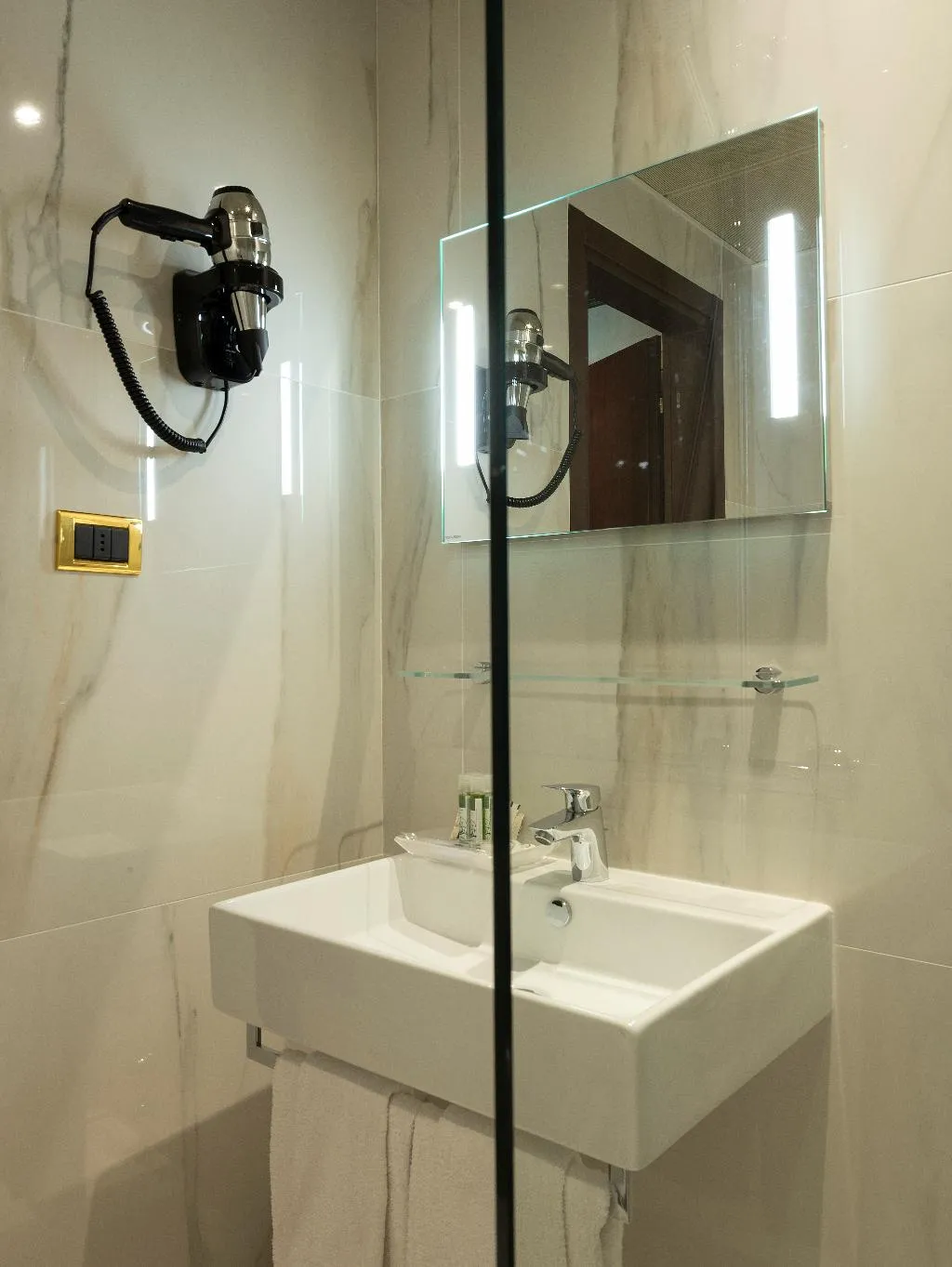 DOUBLE COMFORT Room, c-hotels Concorde Milano, Milan