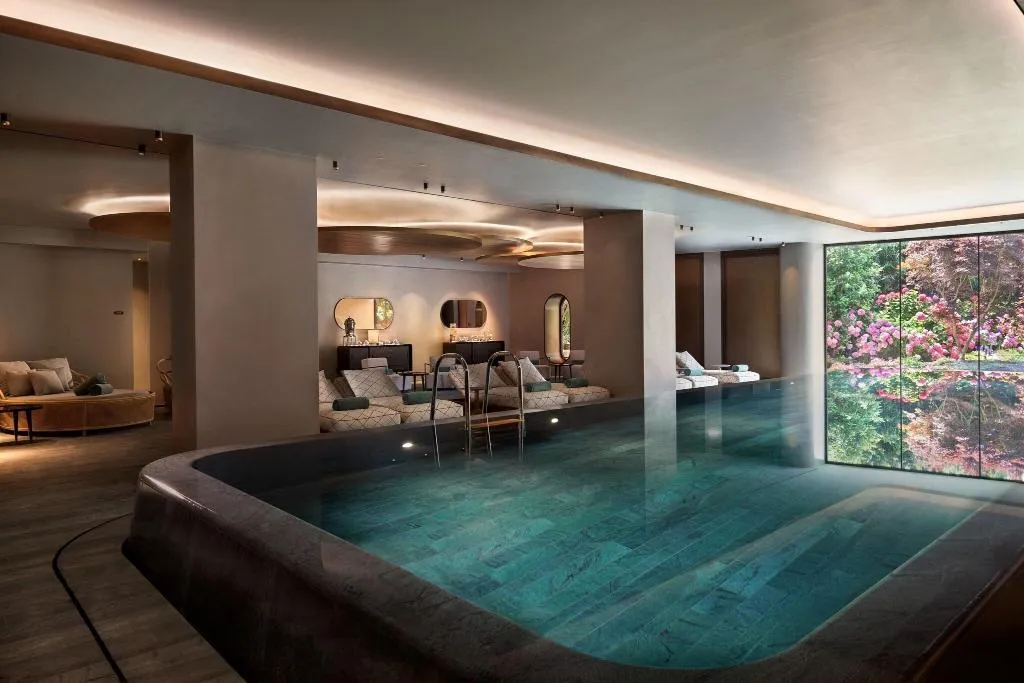 Pool, Sheraton Lake Como, Milan