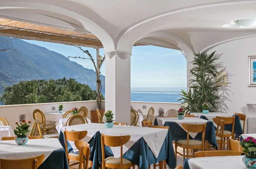 Restaurant, Hotel Vittoria Positano, Naples