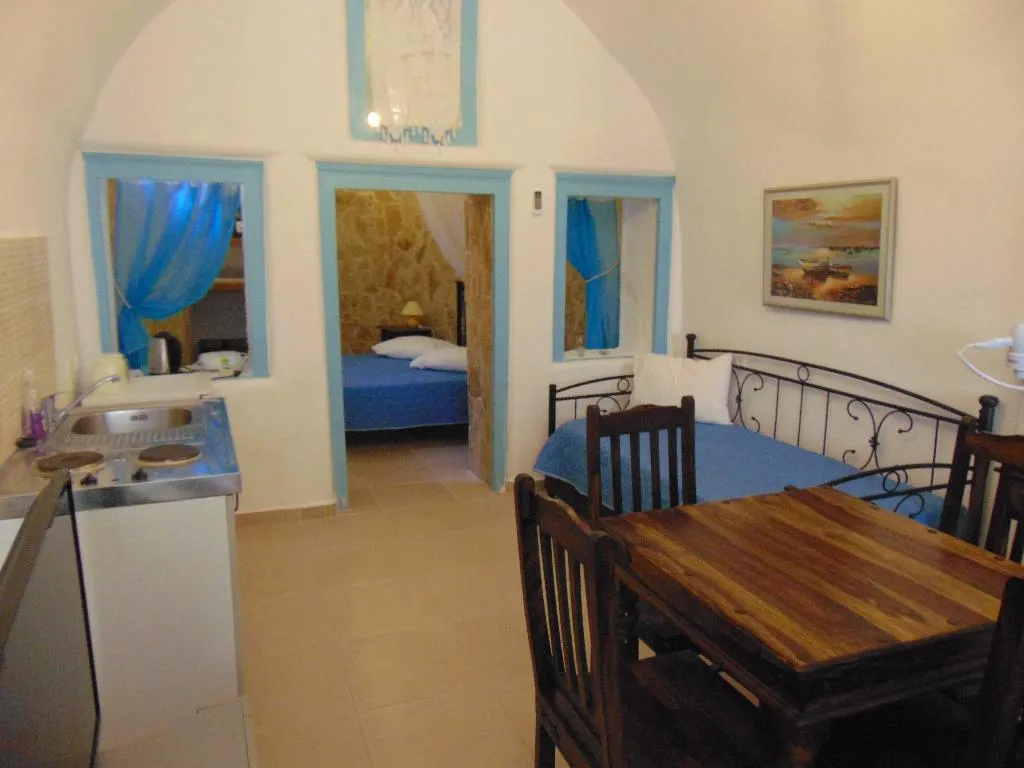 SUITE STANDARD Room, Angels Suites Of 1870, Santorini