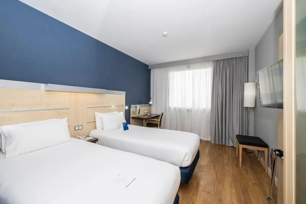 TWIN STANDARD Room, Holiday Inn Express Barcelona City 22@, Barcelona