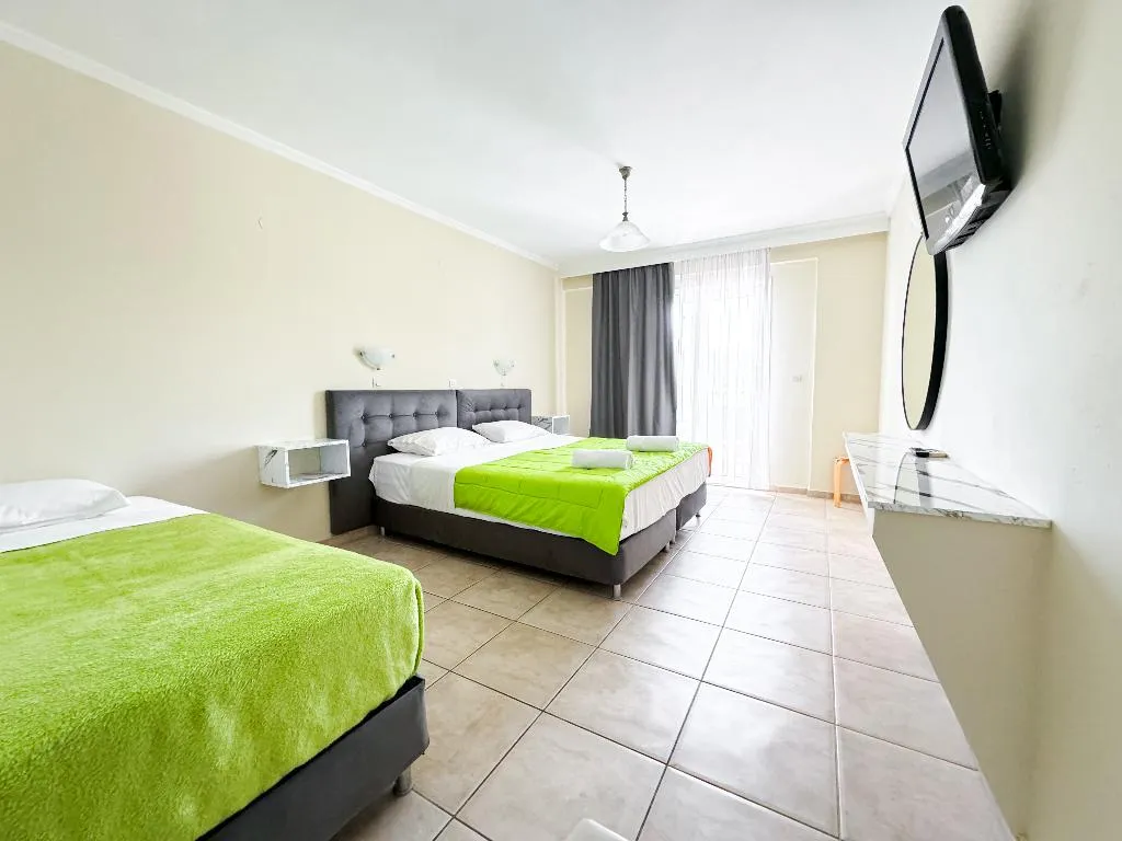 TRIPLE POOL VIEW Room, Kavos Plaza, Corfu