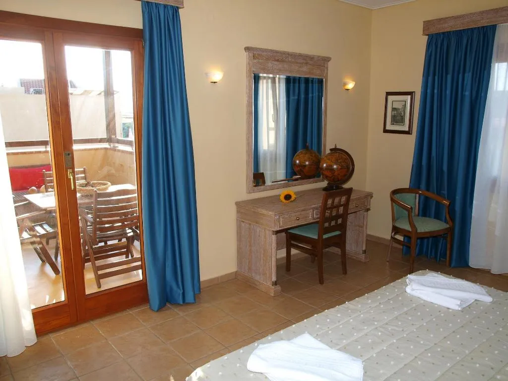 Room, Mylos Hotel Apartments, Crete
