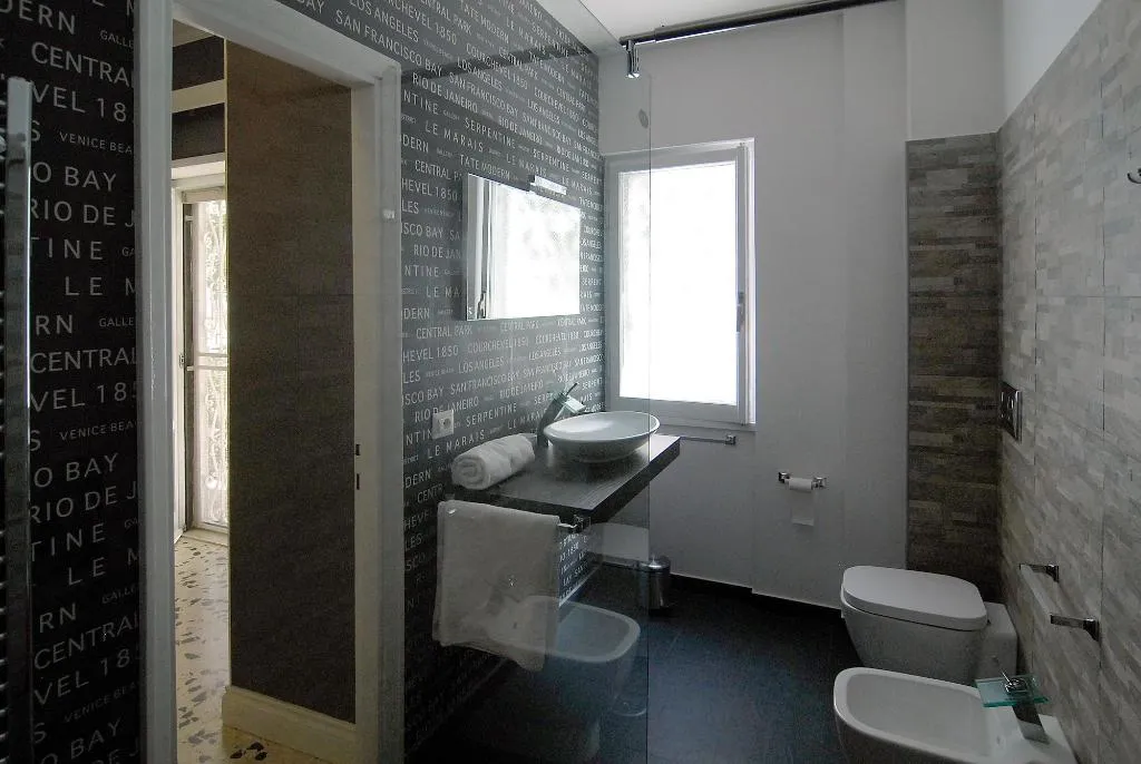 Room, Tiburtina Garden, Rome