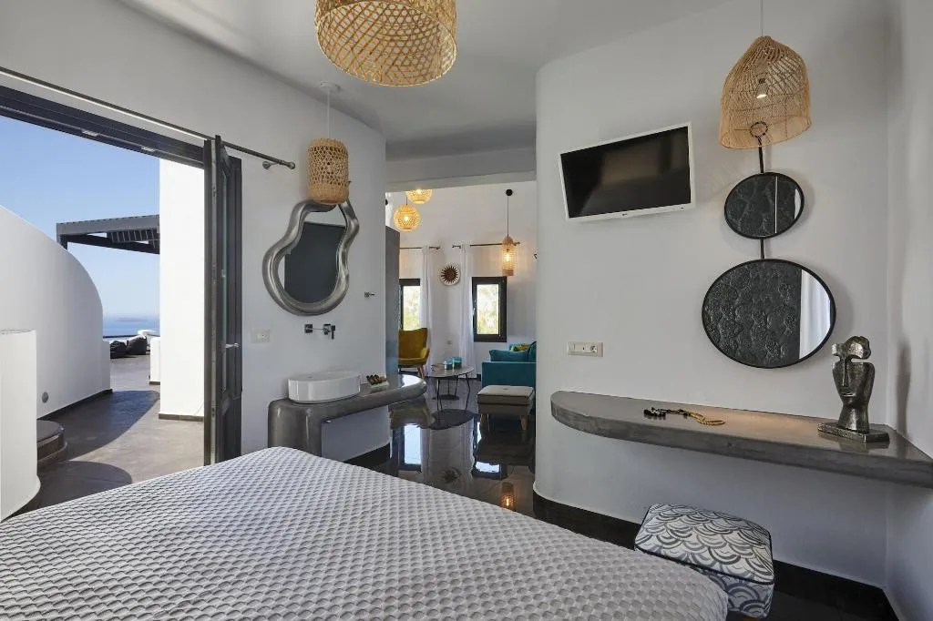 Room, Oia Suites, Santorini