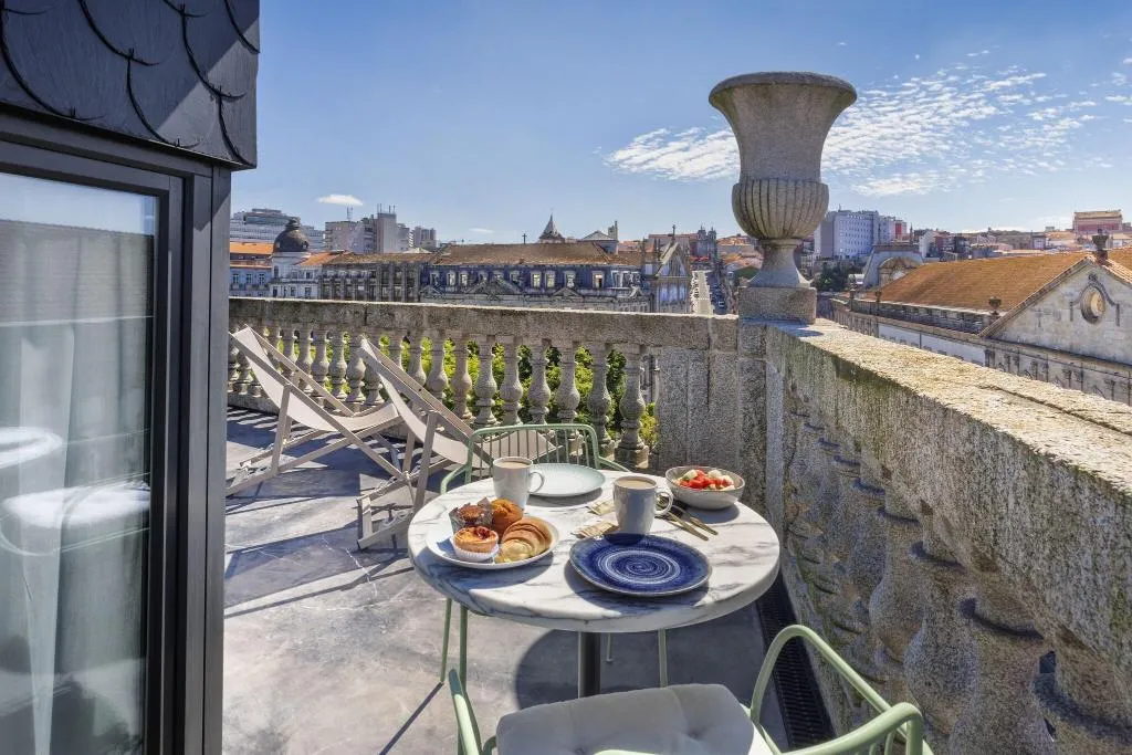 Terrace, One Shot Aliados Goldsmith, Porto