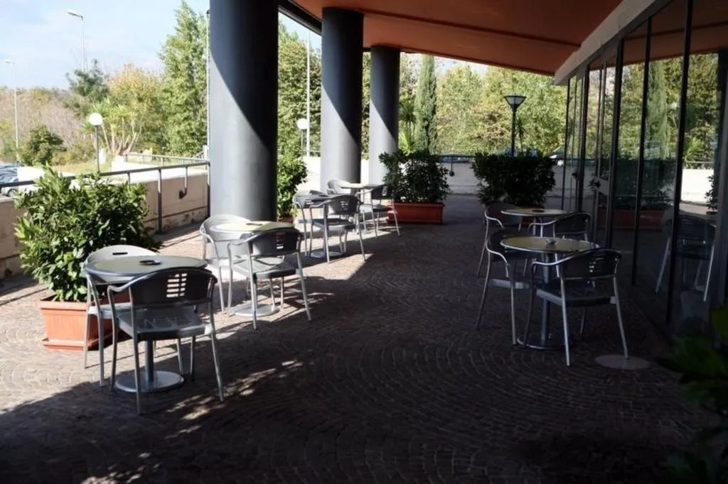 Terrace, Sotel Nomentana, Rome
