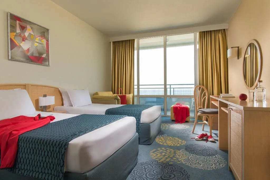 Room, Hotel Globus - Half Board, Bourgas