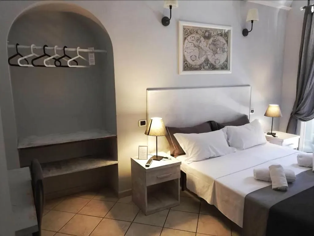 Room, Relais Indipendenza, Naples