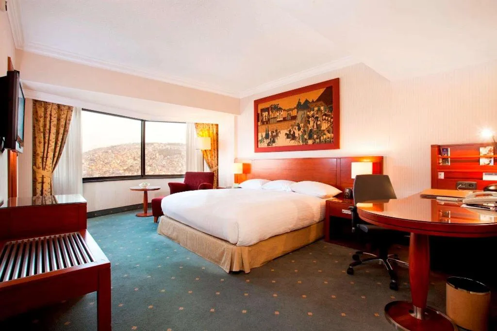 Room, Hilton Izmir, Izmir