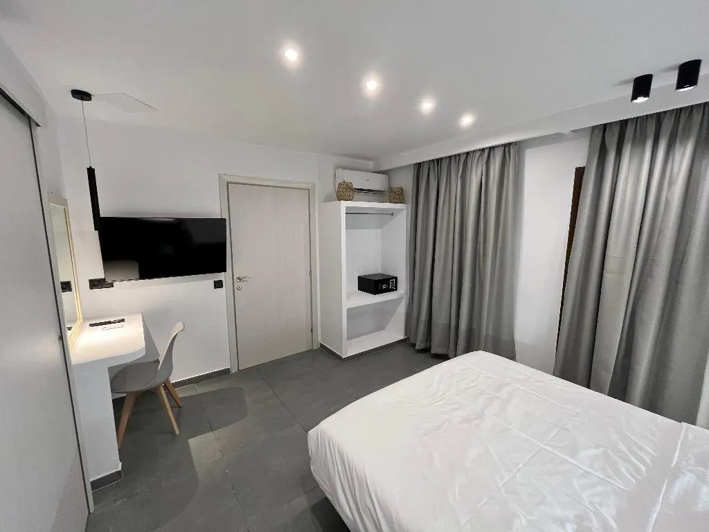 DOUBLE EXECUTIVE ONE BEDROOM Room, Skopelos Holidays Hotel & Spa, Skiathos