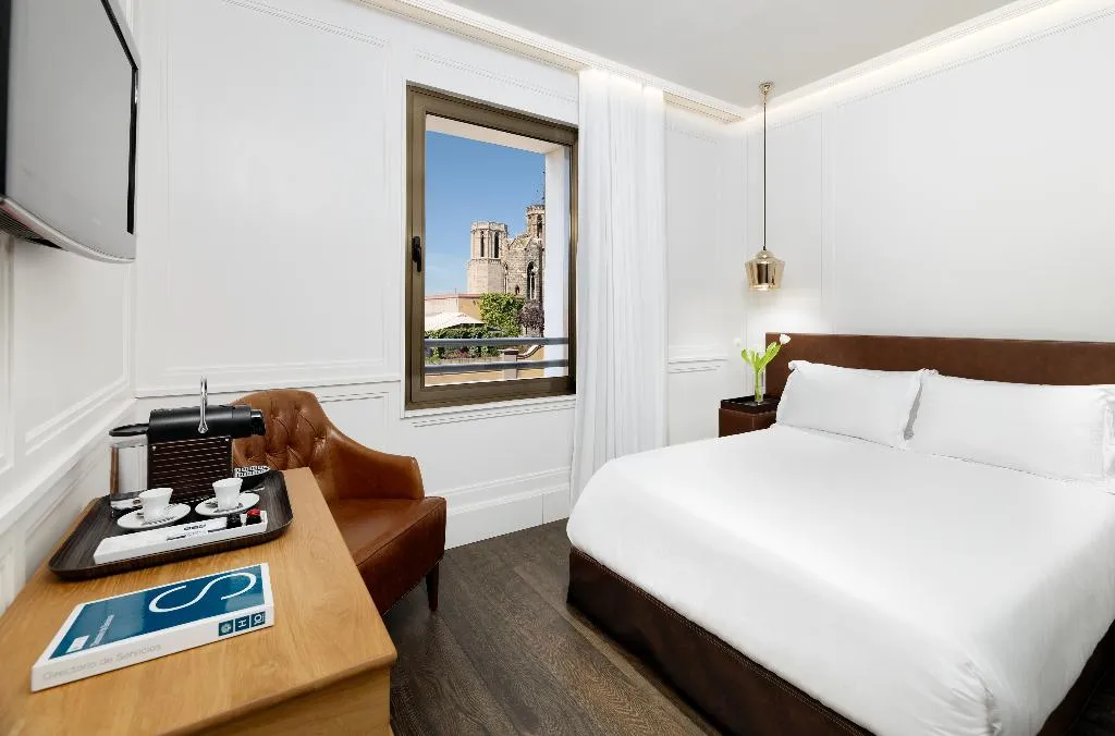 DOUBLE CITY VIEW Room, H10 Montcada Boutique Hotel, Barcelona