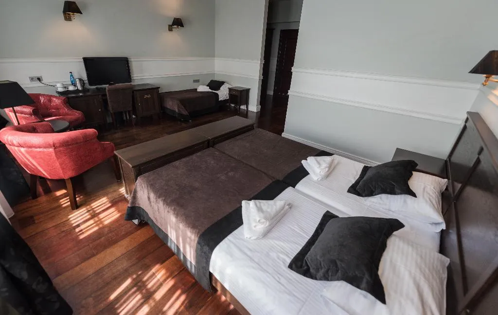 TRIPLE SUPERIOR Room, Holland House Residence Old Town, Gdansk