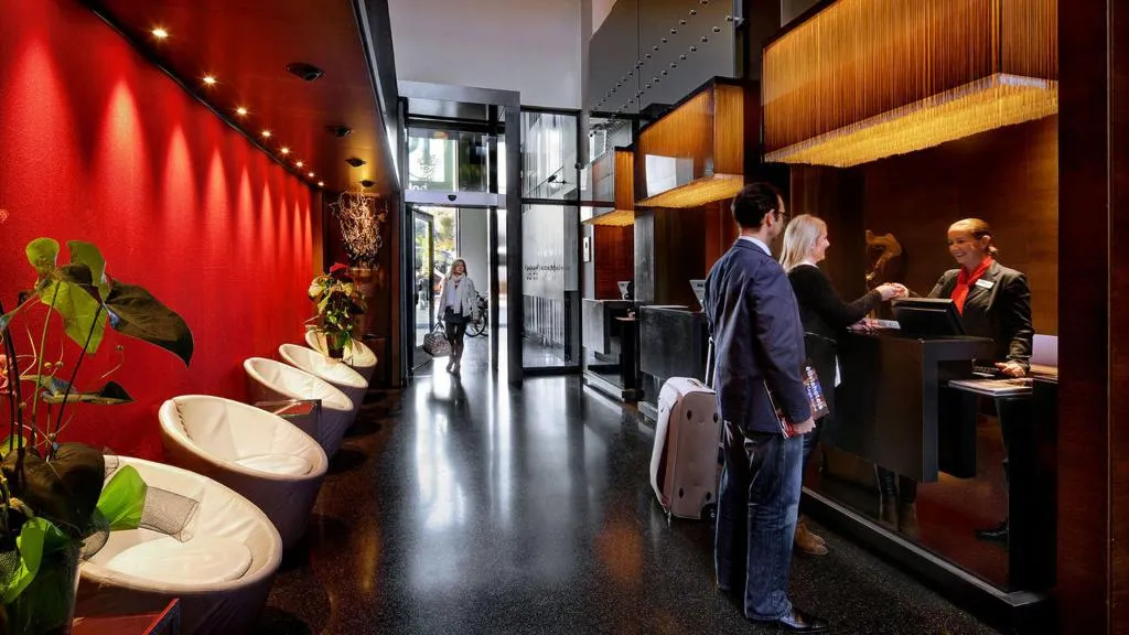 Lobby, Olivia Plaza Hotel, Barcelona