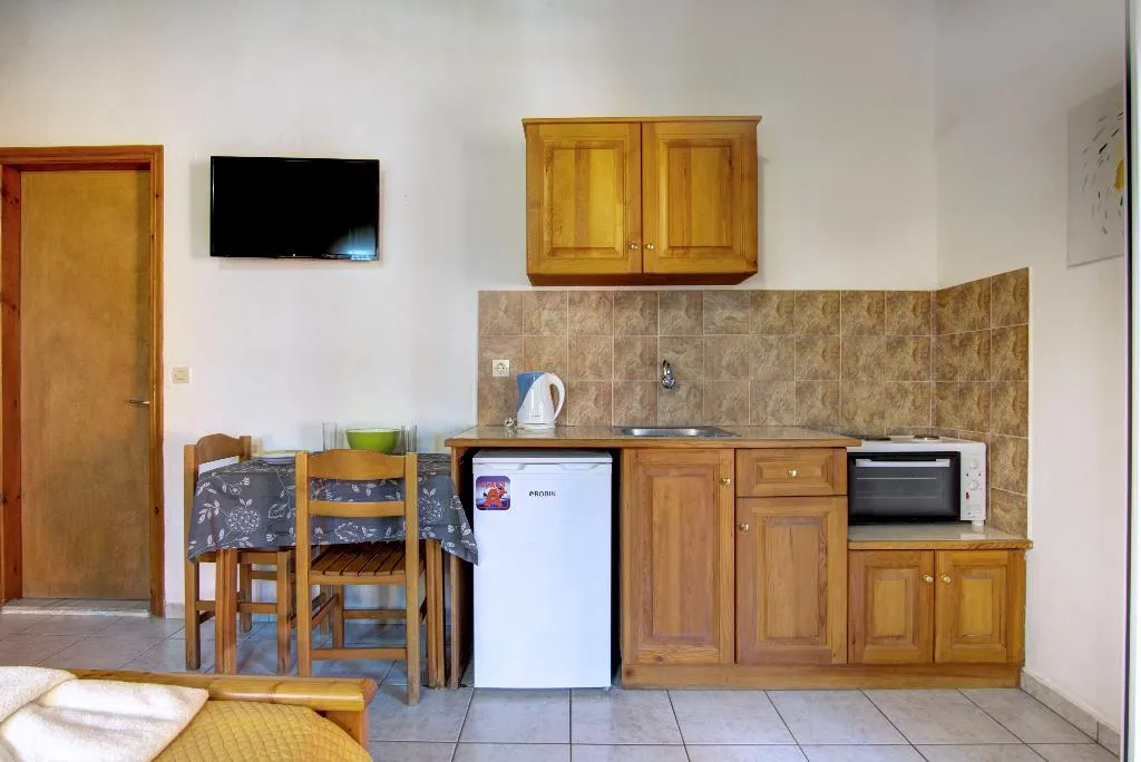 Room, Blue Dream Apartments, Corfu