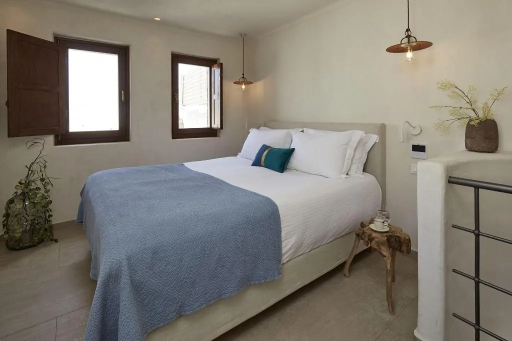 Room, Winery Hotel 1870, Santorini