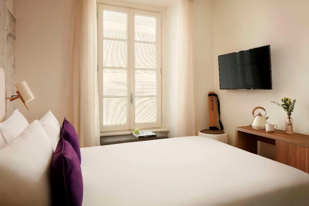 Room, Avani Palazzo Moscova Milan Hotel, Milan