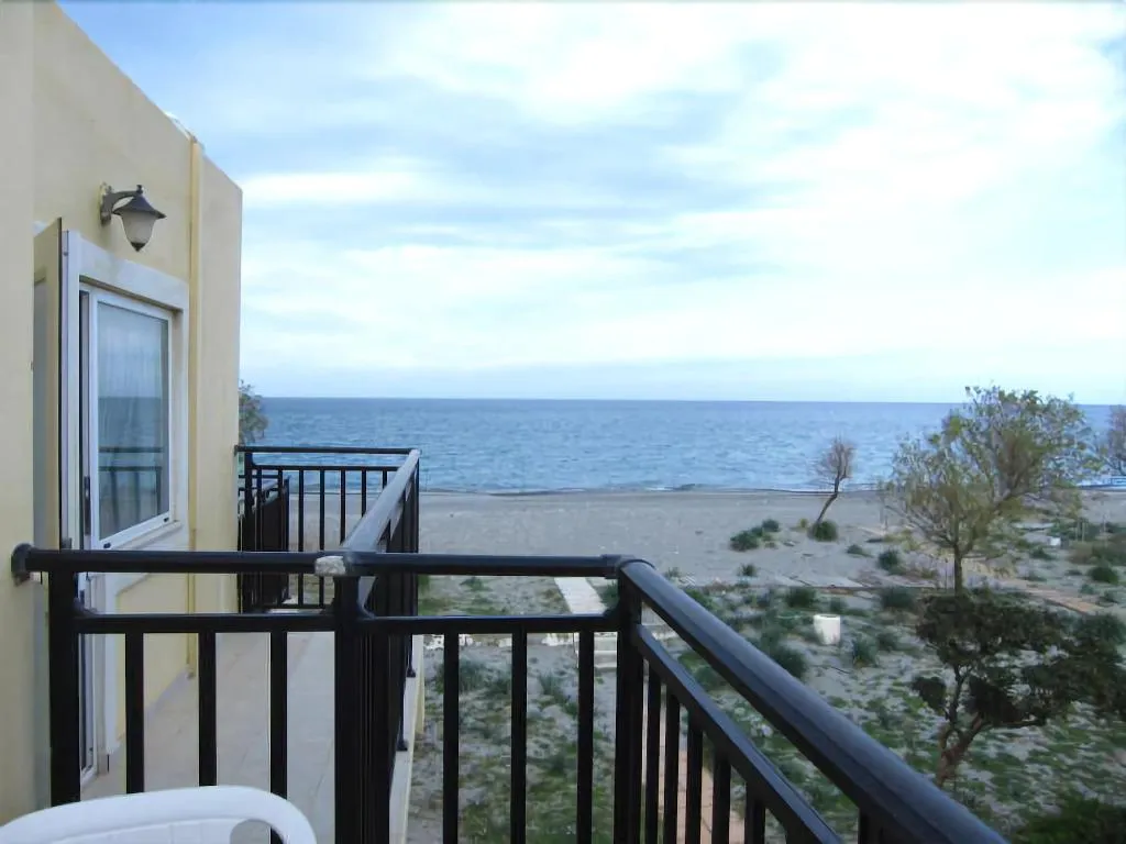 Room, Baladinos Apartments, Crete