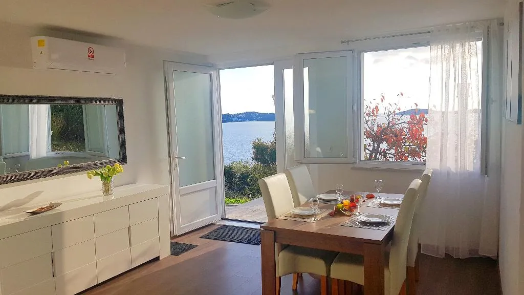 APARTMENT CAPACITY 4 Room, Marnic Apartments, Dubrovnik