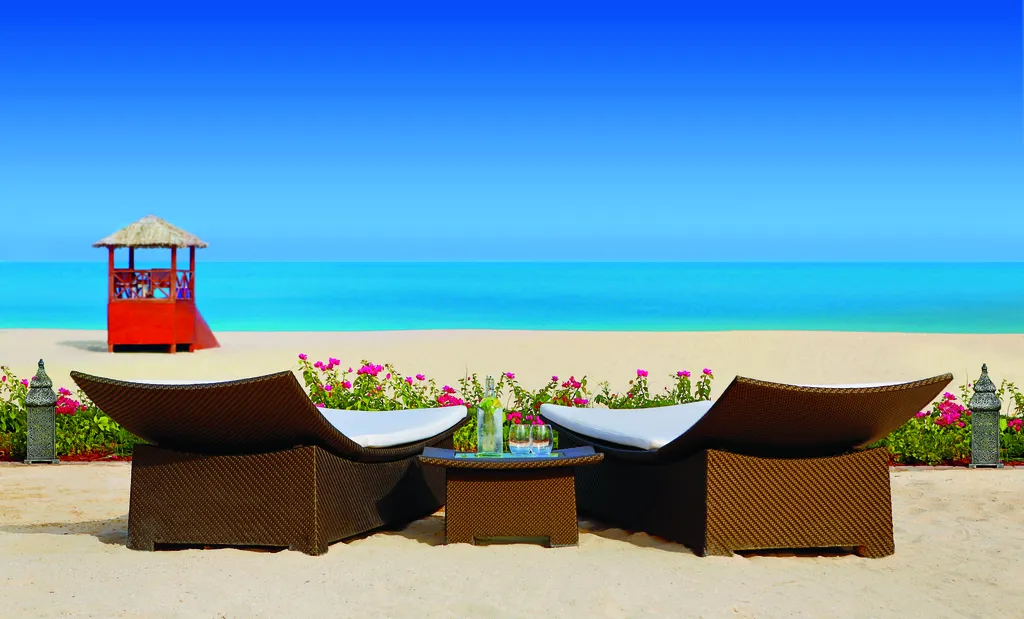 Beach, The Ritz-Carlton, Dubai, Dubai