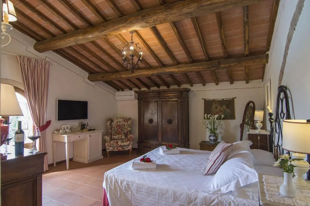 DOUBLE SUPERIOR Room, Belvedere Di San Leonino, Florence