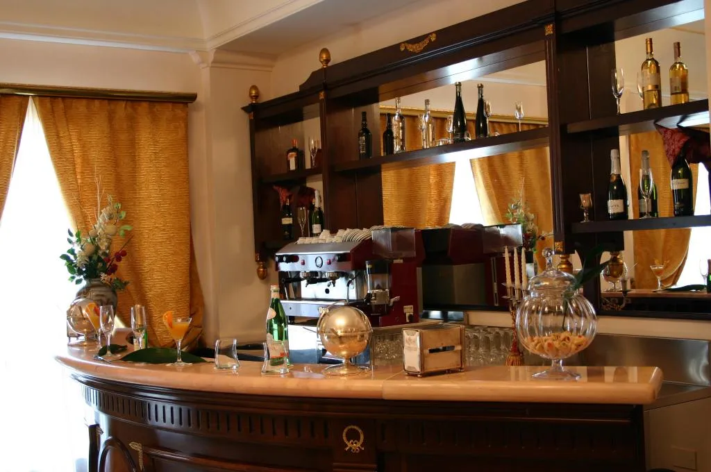 Bar, Grand Hotel Palace, Palermo