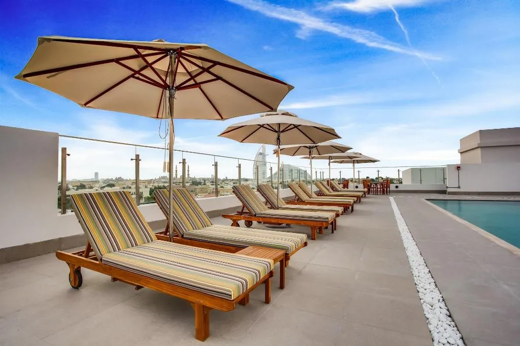 Terrace, Lemon Tree Hotel Jumeirah, Dubai, Dubai