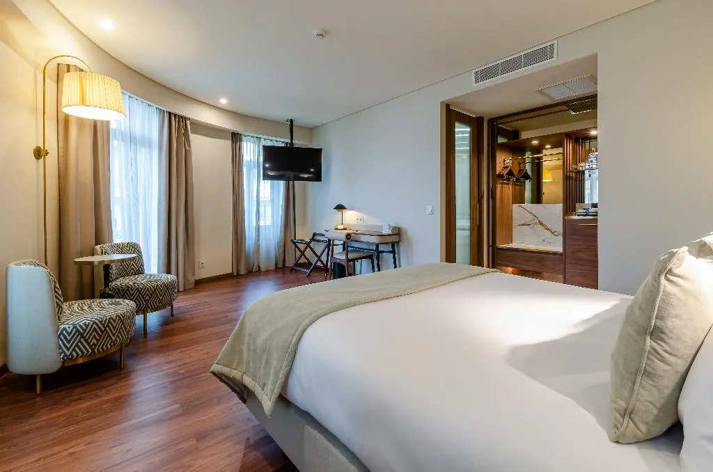 DOUBLE EXECUTIVE Room, Turim Lisboa Hotel, Lisbon