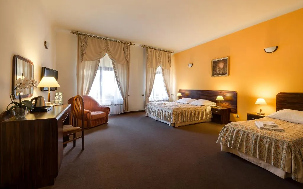 TRIPLE STANDARD Room, Wit Stwosz Hotel, Krakow