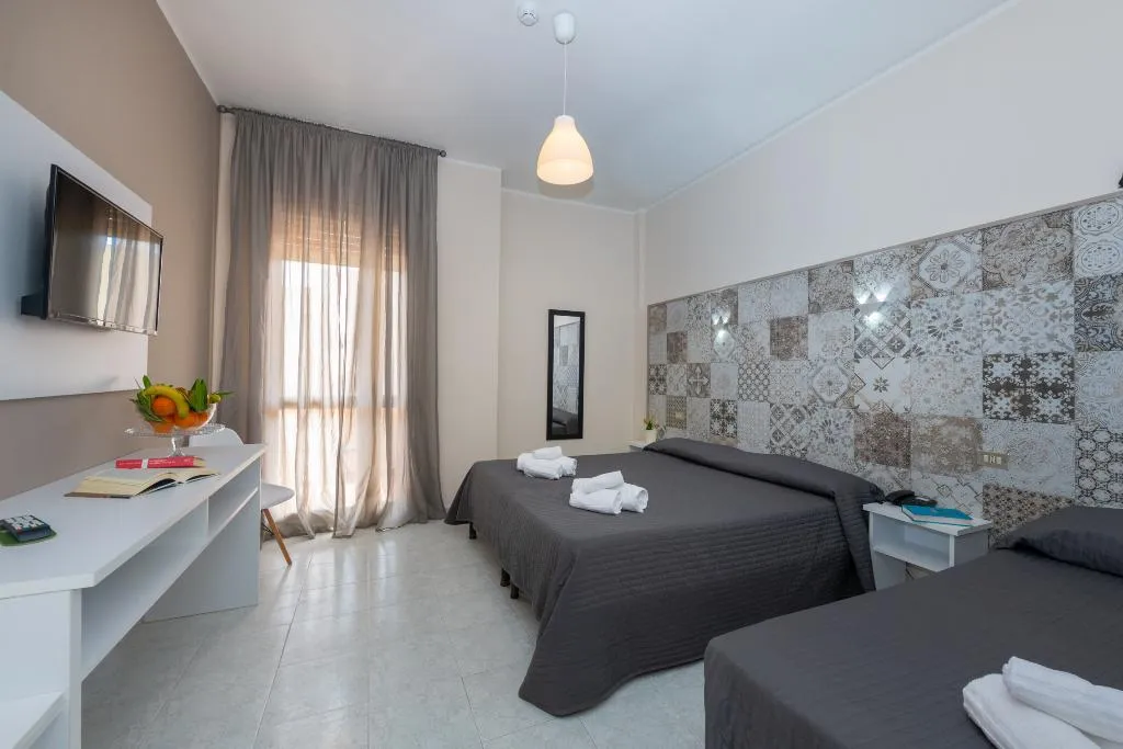 TRIPLE WITH BALCONY Room, Hotel Club Eloro, Catania