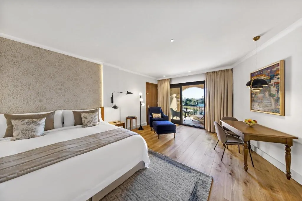 Room, The St. Regis Mardavall Resort, Majorca