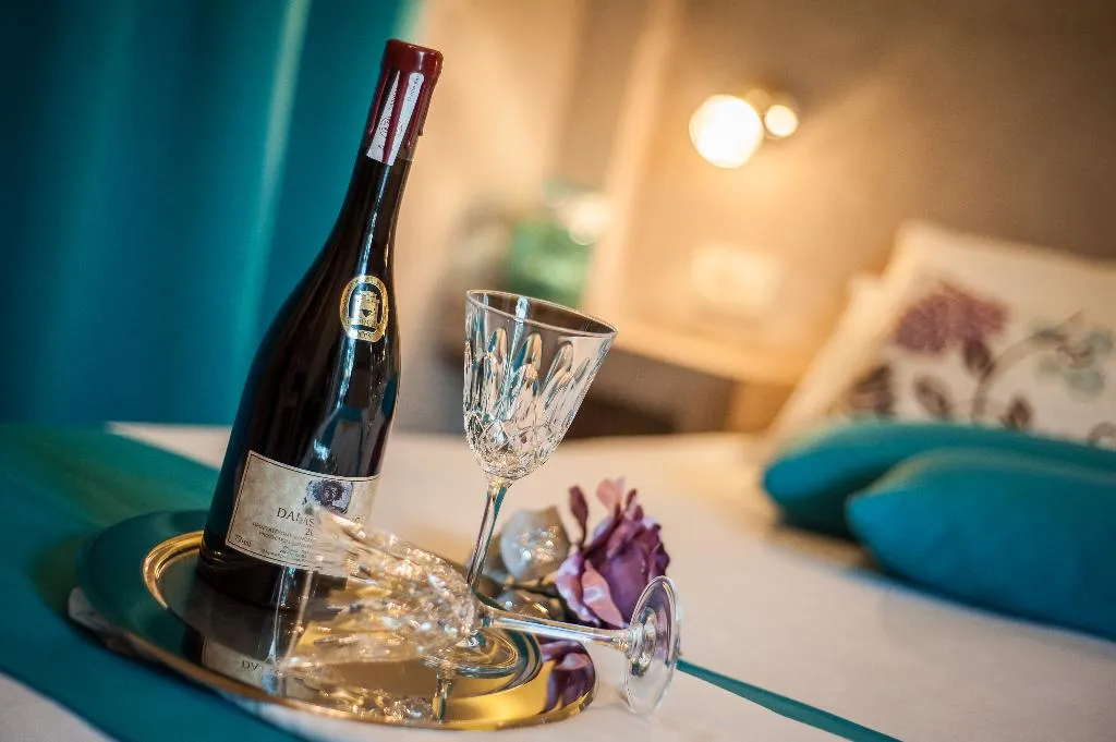 Room, Zante Nest, Zante