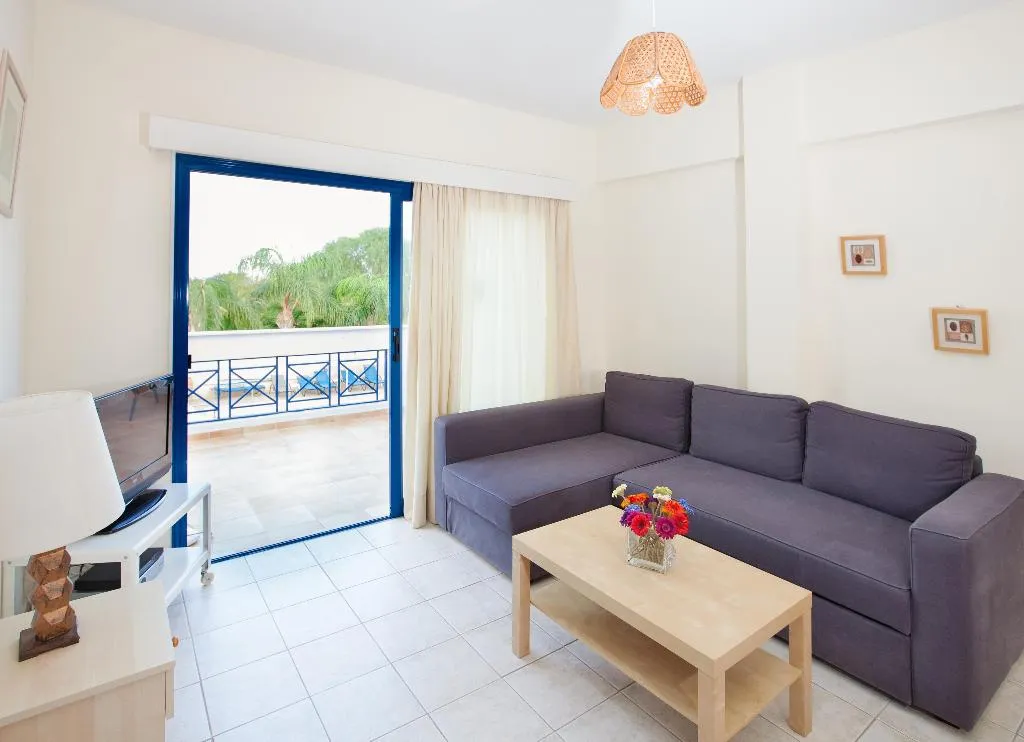 APARTMENT ONE BEDROOM Room, Flouressia Gardens, Cyprus