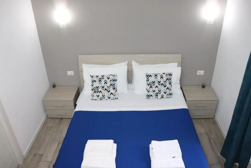 Room, Lotus Roma, Rome