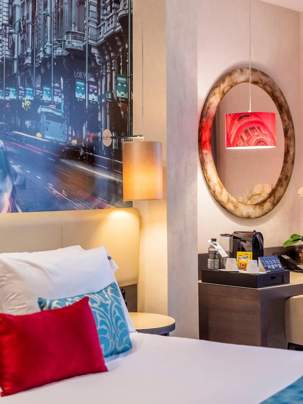 TWIN STANDARD Room, Hotel Indigo Madrid - Gran Via, Madrid