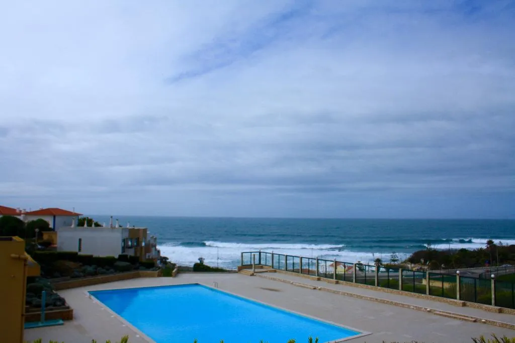 Pool, Surf Riders & CO Ericeira Surf Camp Moinhos, Lisbon