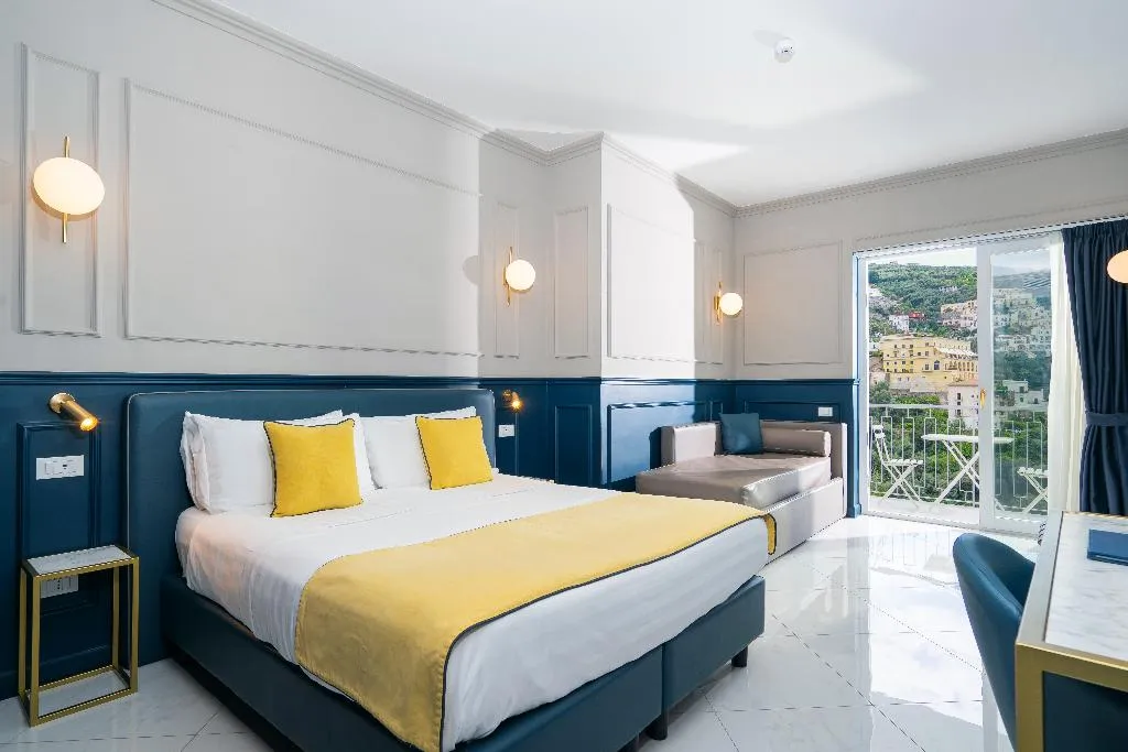 Room EXECUTIVE SEA VIEW Room, Mary Hotel, Naples