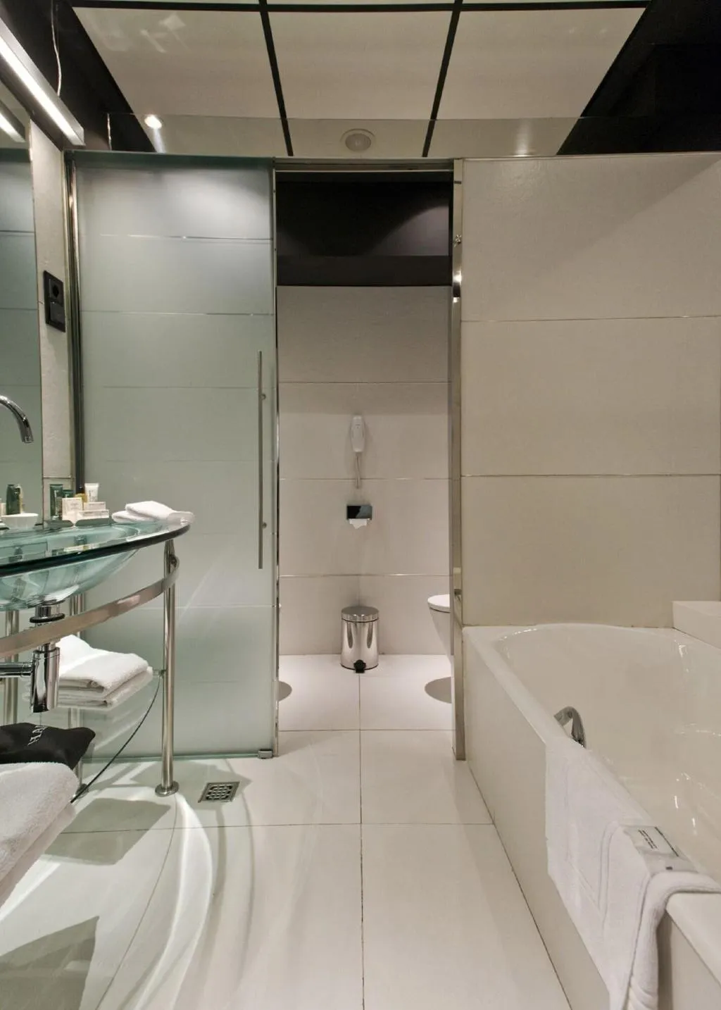 Room, Hilton Madrid Airport, Madrid