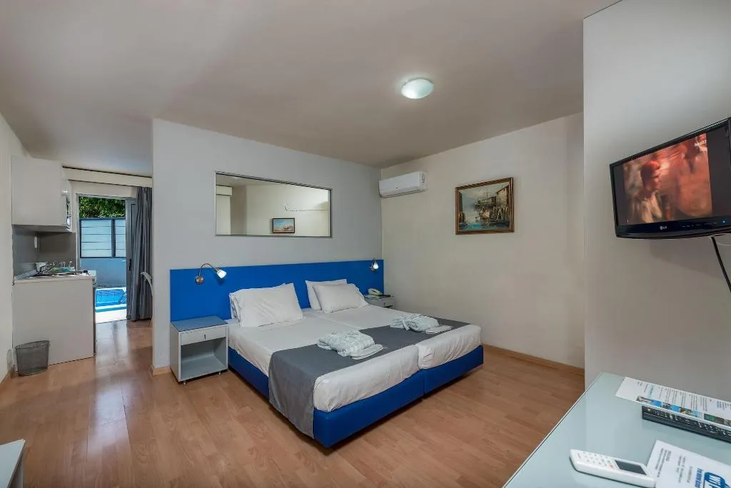 Room, 7 Palms Hotel Apartments, Rhodes