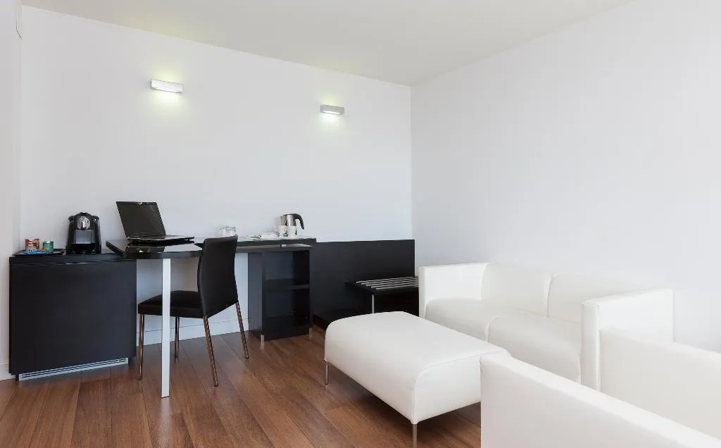DOUBLE SUPERIOR Room, Axor Barajas, Madrid