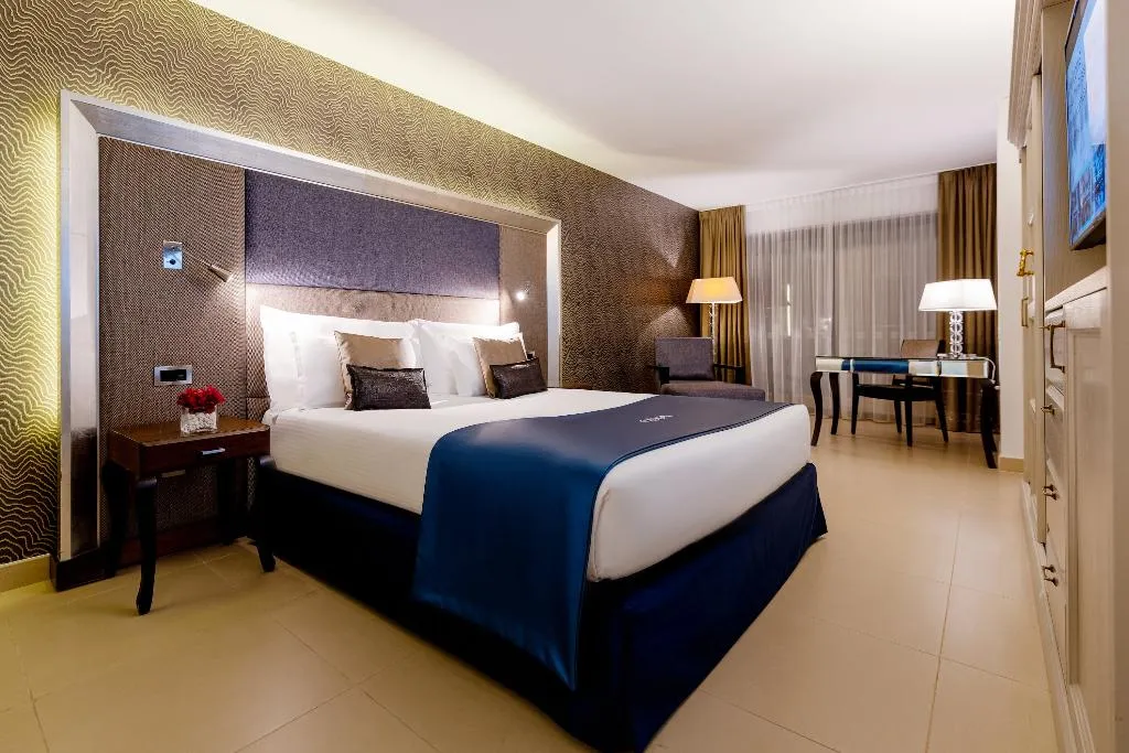 DOUBLE EXECUTIVE Room, AX The Palace, Malta