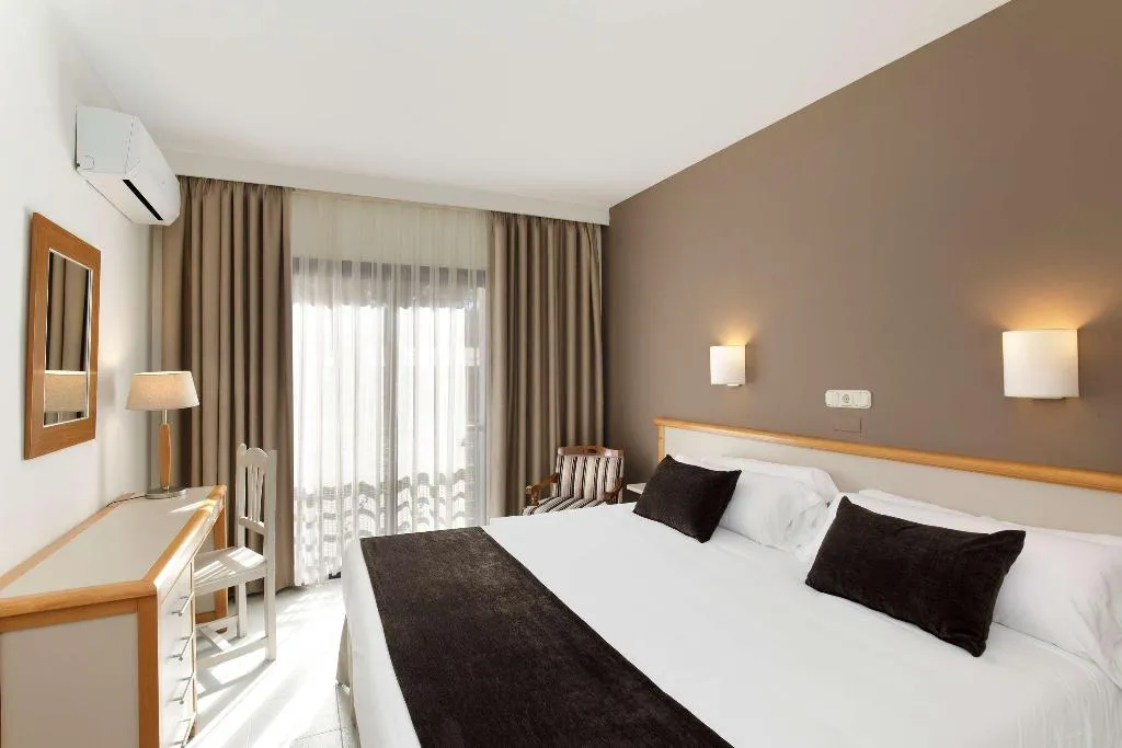 JUNIOR SUITE STANDARD Room, Sol Sancti Petri, Costa De La Luz
