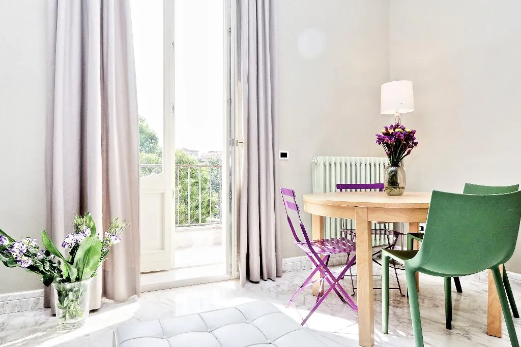 APARTMENT CAPACITY 4 ONE BEDROOM Room, Fontana Più Stella Apartments, Rome
