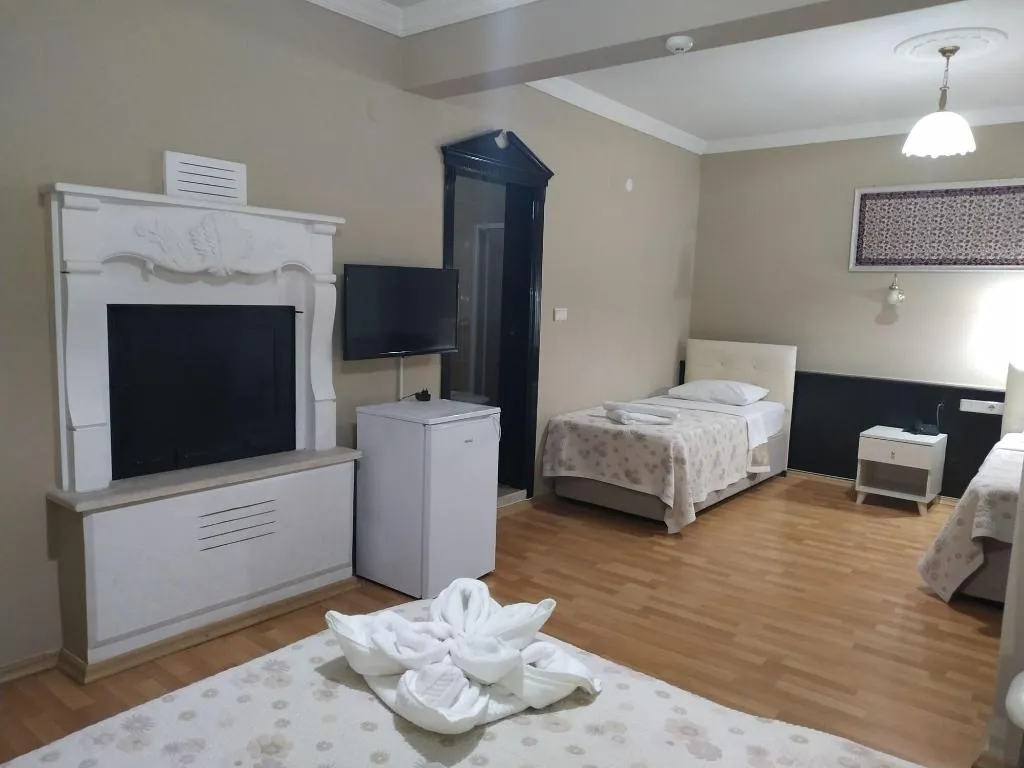 Room, Ephesus Centrum, Izmir