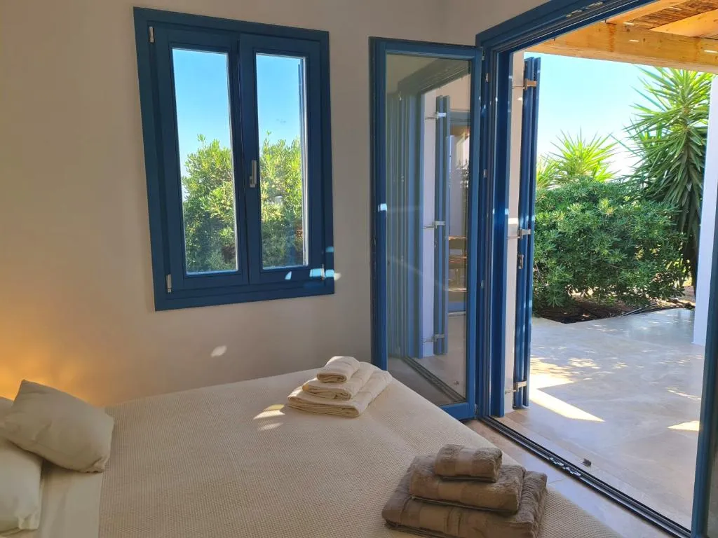APARTMENT SUPERIOR WITH AIR CONDITIONING Room, Tilos Villa, Rhodes